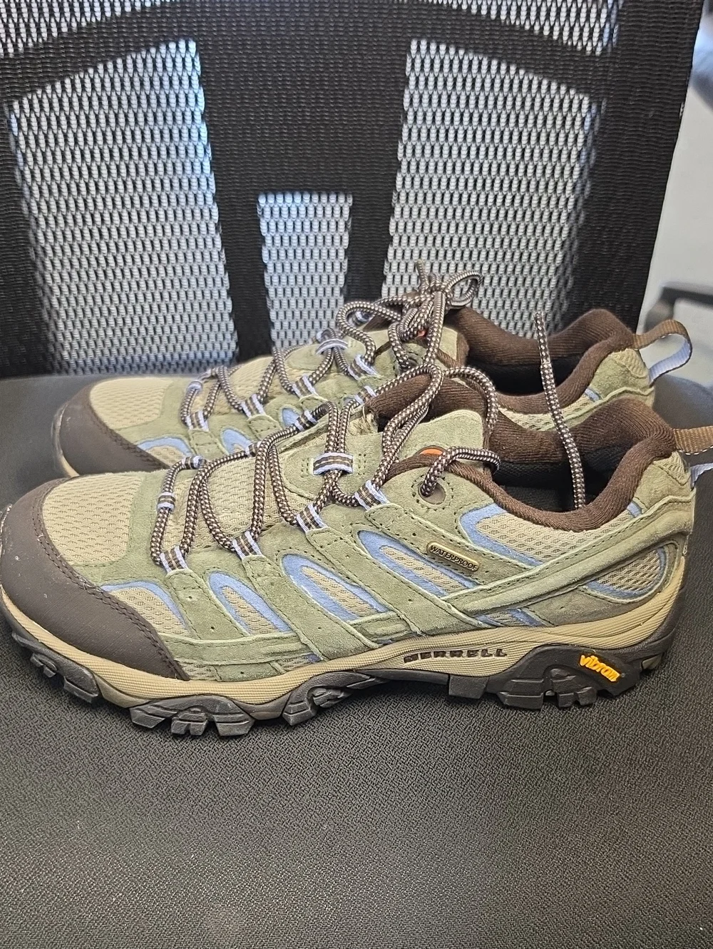 Merrell Men's Olive Green and Brown Trail Sneakers